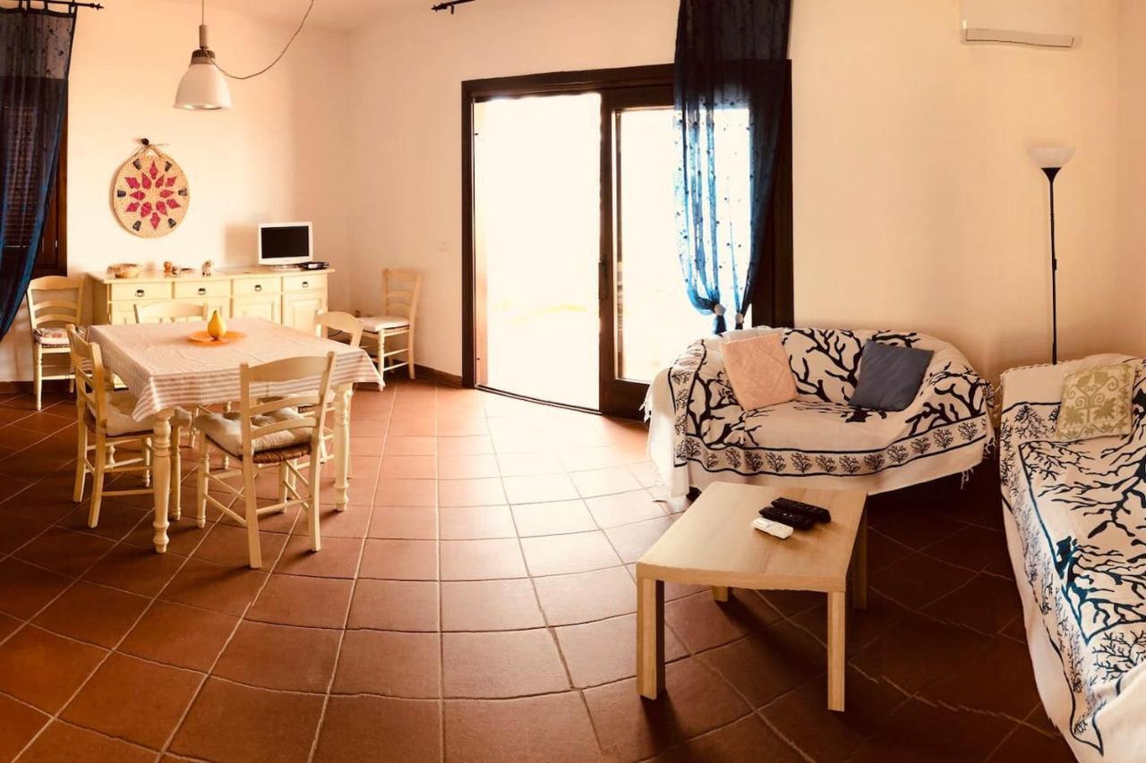 Appartamento La Tartaruga Castelsardo Extérieur photo